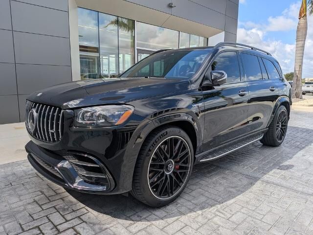 2026 Mercedes-Benz GLS AMG GLS 63