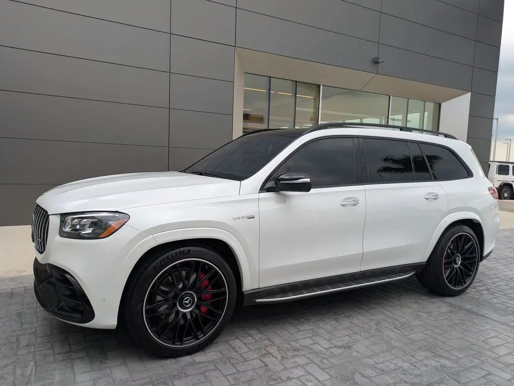 2025 Mercedes-Benz GLS AMG GLS 63 — photo 1 of 27
