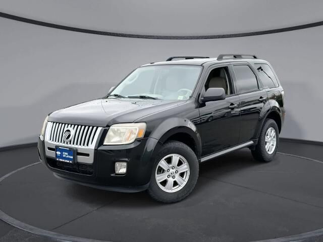 2011 Mercury Mariner V6 — photo 1 of 8