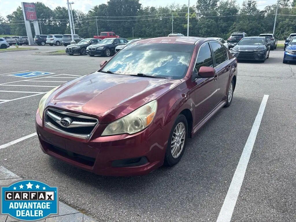 2011 Subaru Legacy 2.5i Premium — photo 1 of 2