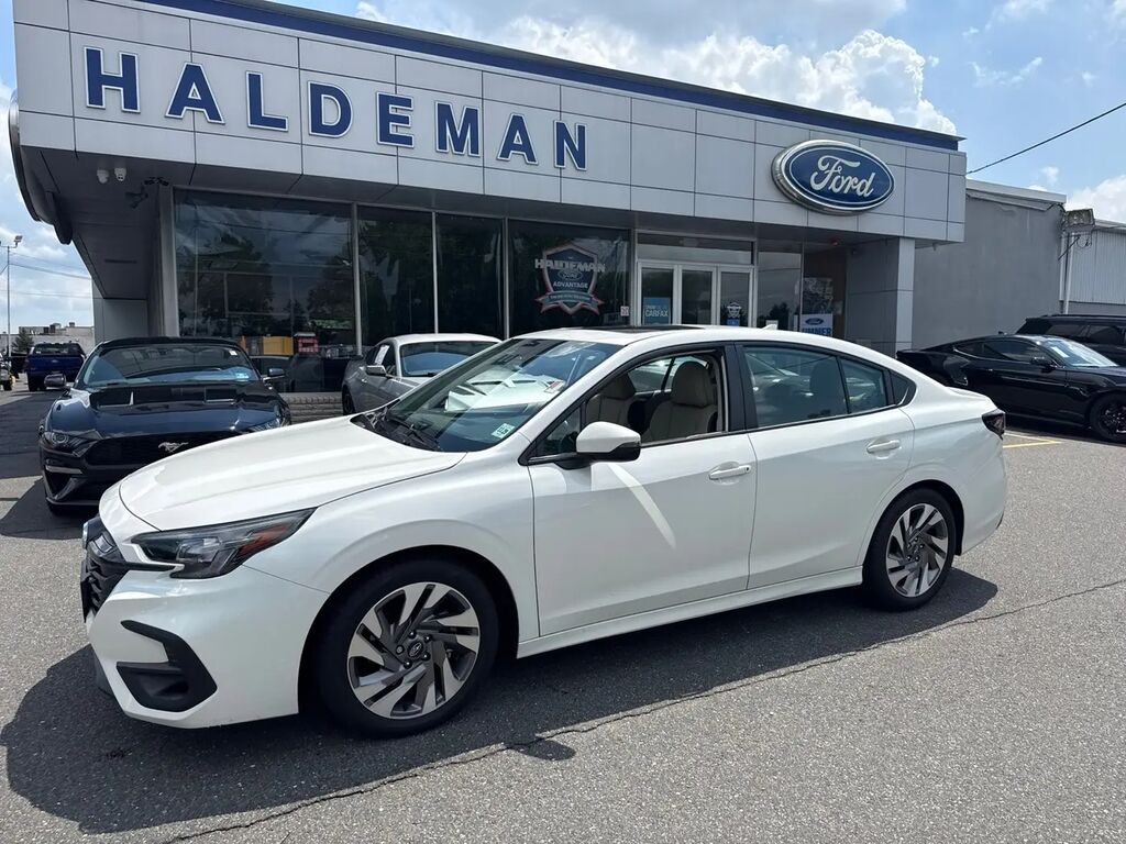 2025 Subaru Legacy Limited — photo 1 of 10