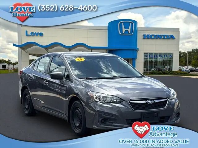 2019 Subaru Impreza 2.0i — photo 1 of 13
