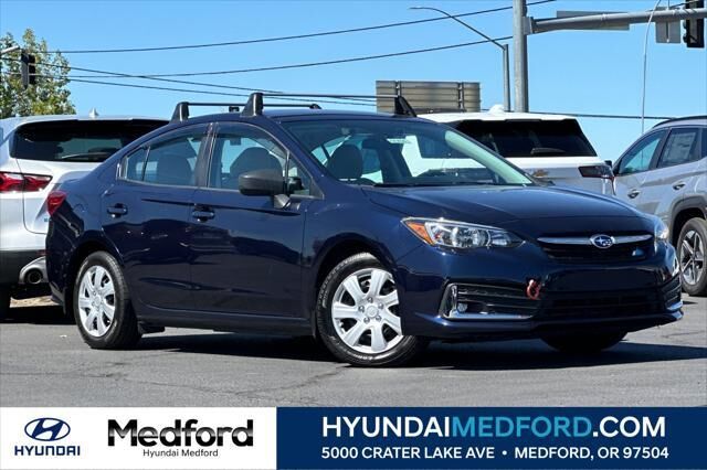 2021 Subaru Impreza Base — photo 1 of 13