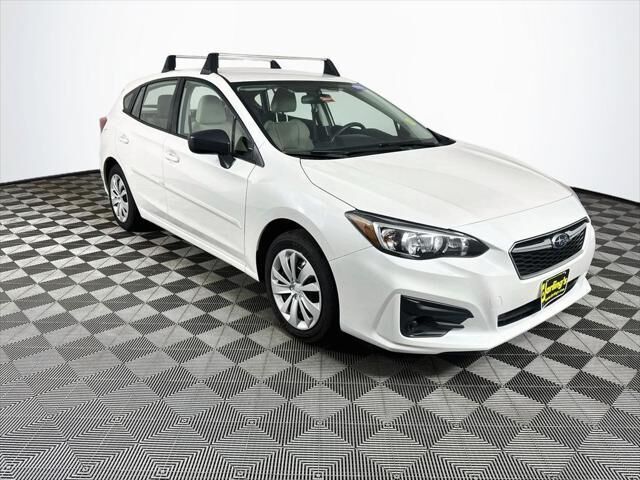 2019 Subaru Impreza 2.0i — photo 1 of 11