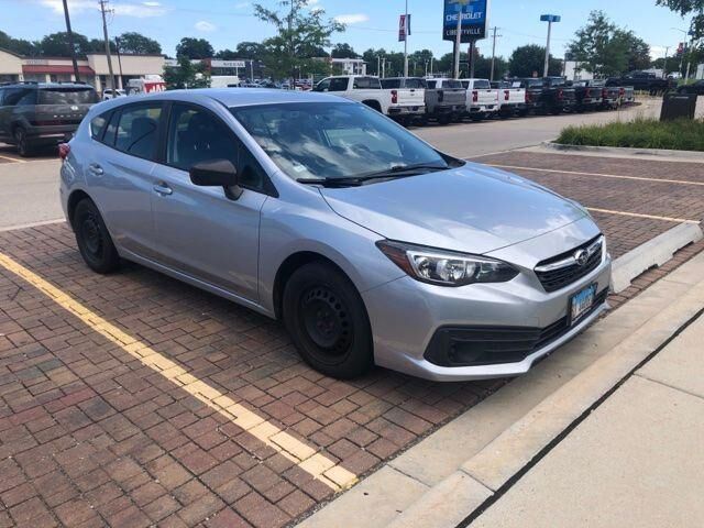 2020 Subaru Impreza Base — photo 1 of 3