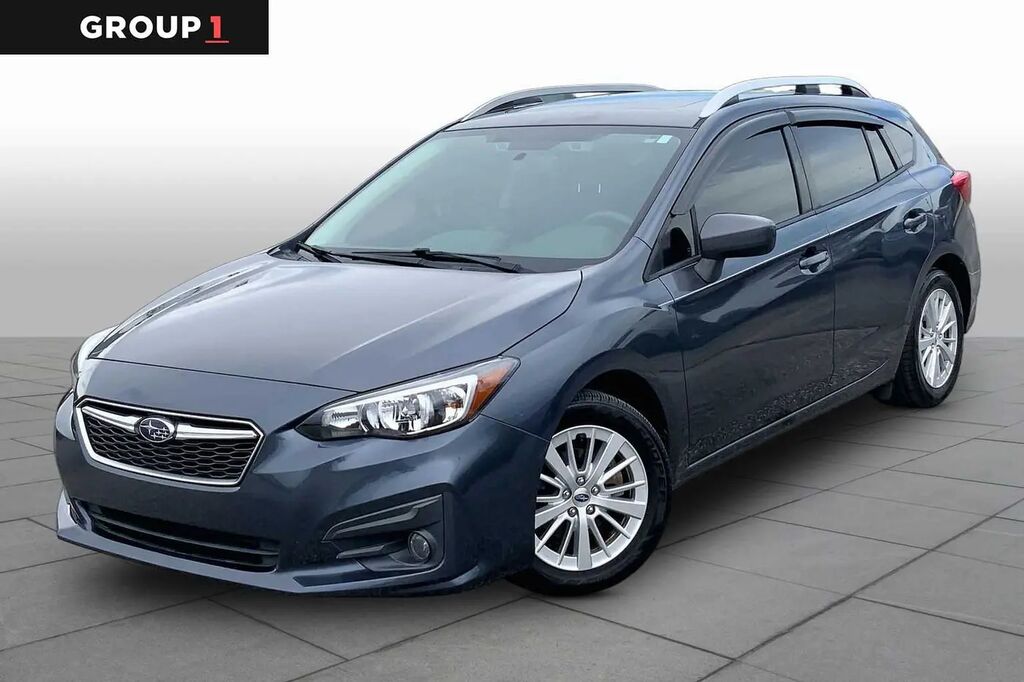 2017 Subaru Impreza Premium — photo 1 of 13