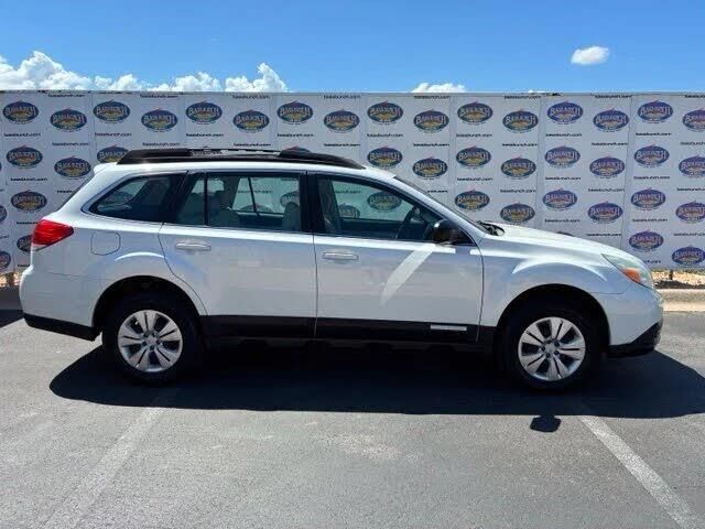 2011 Subaru Outback 2.5i