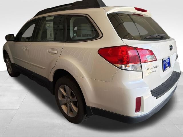 2014 Subaru Outback 2.5i