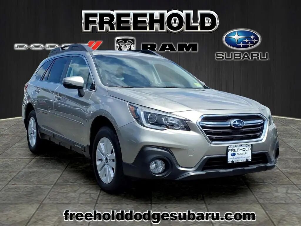 2019 Subaru Outback 2.5i Premium — photo 1 of 1