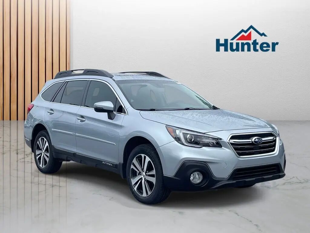 2018 Subaru Outback 2.5i Limited — photo 1 of 16