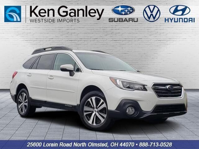 2018 Subaru Outback 2.5i Limited — photo 1 of 13