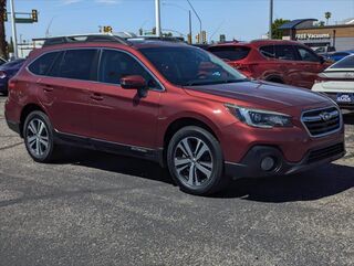 2018 Subaru Outback 2.5i Limited — photo 1 of 13