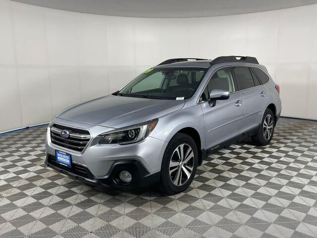2019 Subaru Outback 2.5i Limited — photo 1 of 11