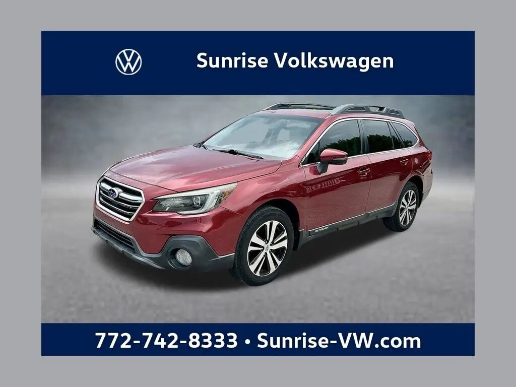 2018 Subaru Outback 3.6R Limited — photo 1 of 13