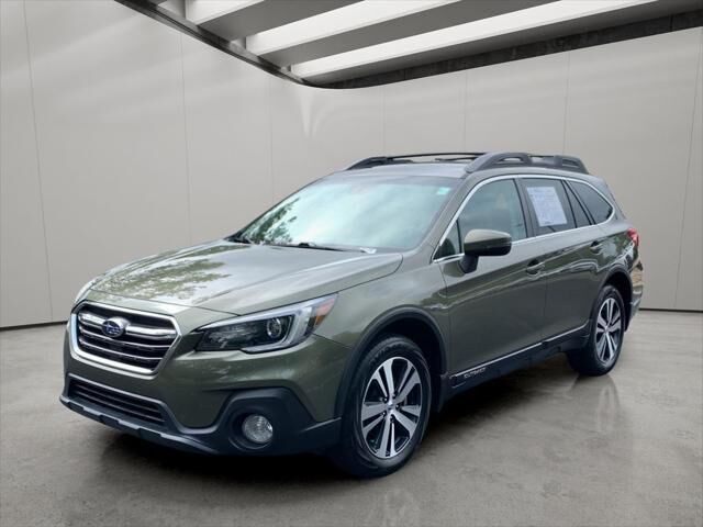 2019 Subaru Outback 3.6R Limited — photo 1 of 13