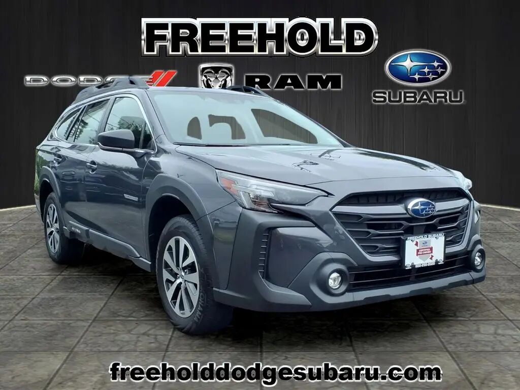 2024 Subaru Outback Base — photo 1 of 13