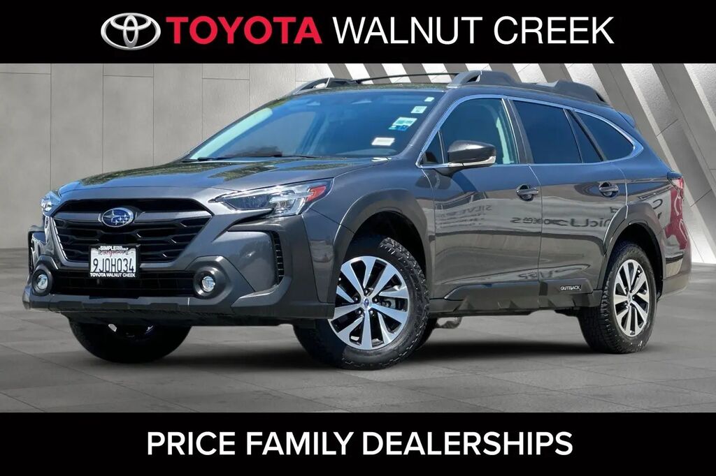 2024 Subaru Outback Base — photo 1 of 10