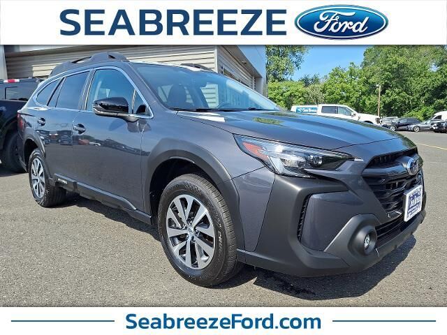 2024 Subaru Outback Premium — photo 1 of 13
