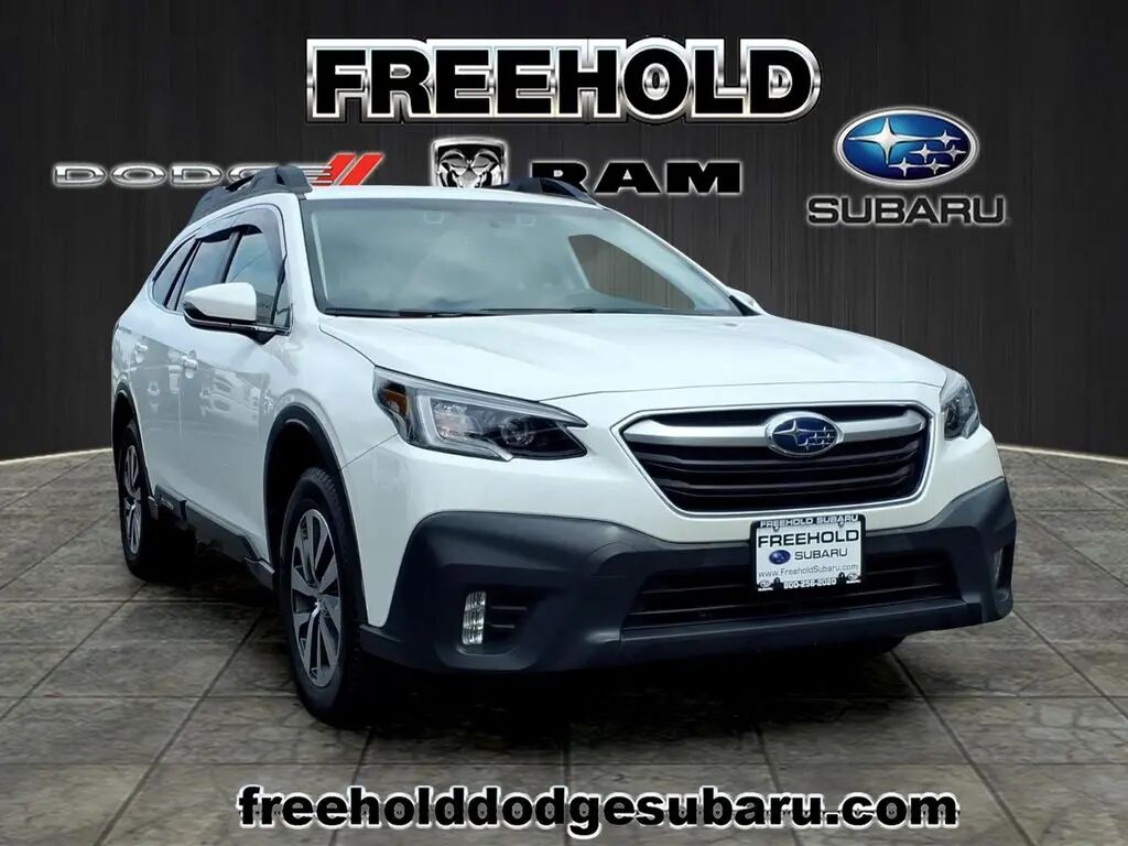 2021 Subaru Outback Premium — photo 1 of 13