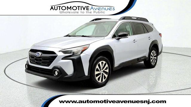 2023 Subaru Outback Premium — photo 1 of 1