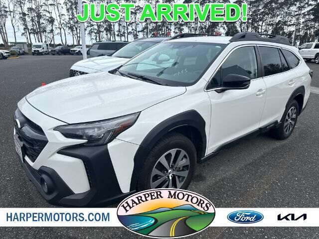 2024 Subaru Outback Premium — photo 1 of 4