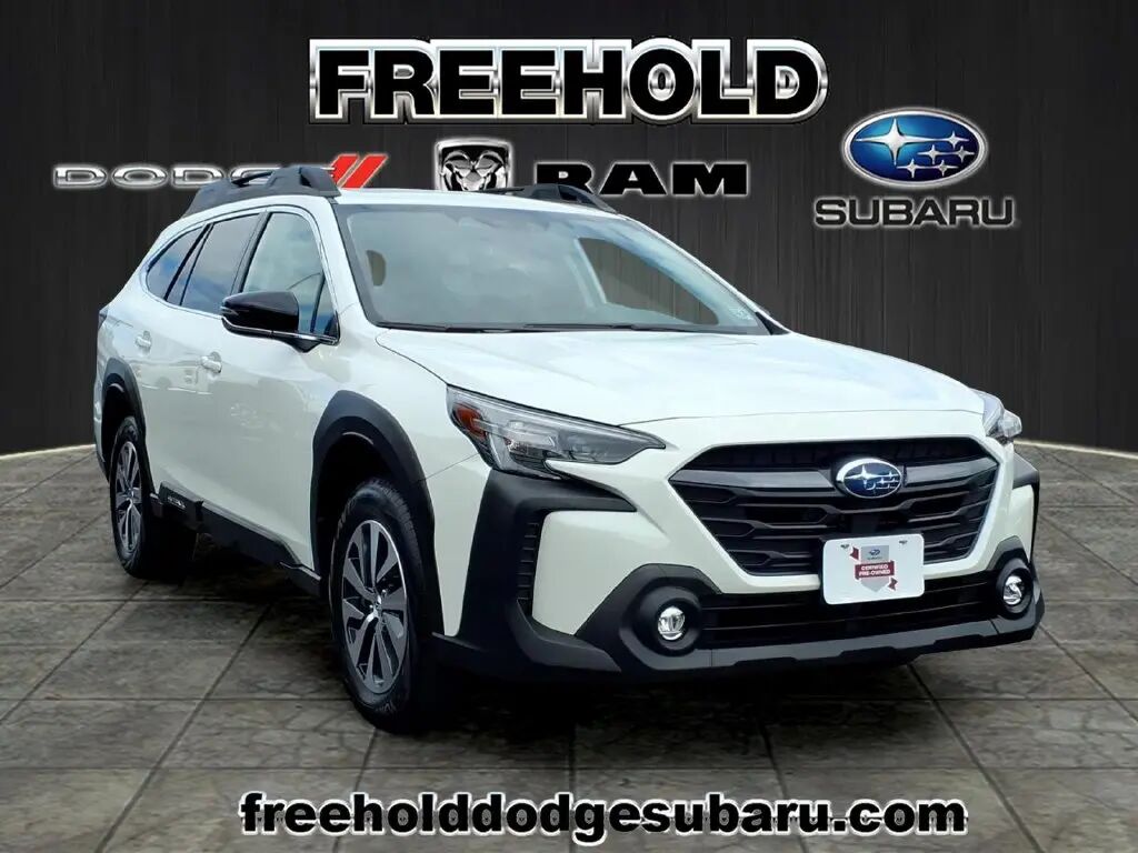2024 Subaru Outback Premium — photo 1 of 13