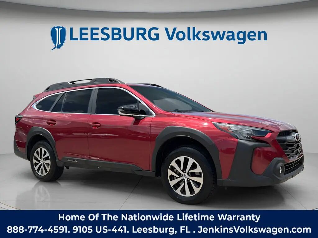 2025 Subaru Outback Premium — photo 1 of 13