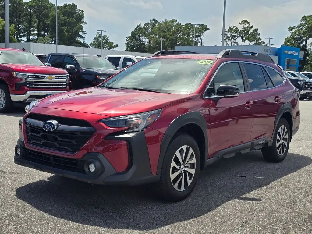 2025 Subaru Outback Premium — photo 1 of 13