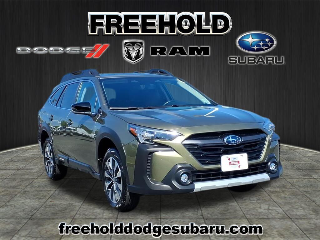 2025 Subaru Outback — photo 1 of 13