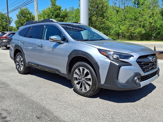 2025 Subaru Outback Touring