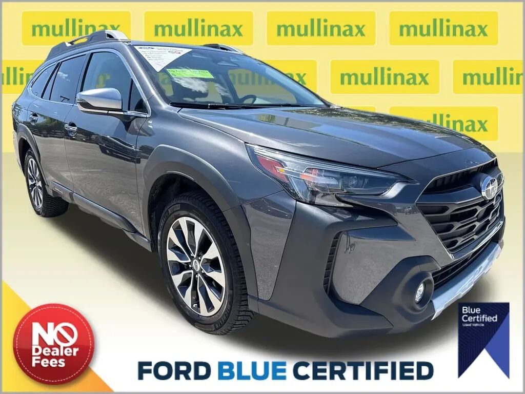 2023 Subaru Outback Touring — photo 1 of 10