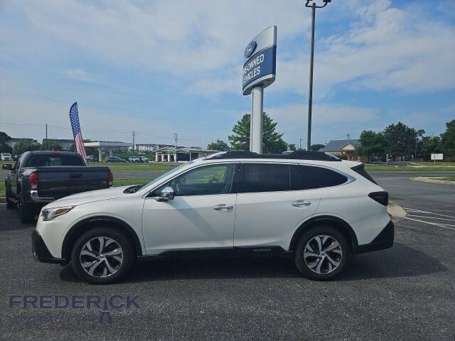 2021 Subaru Outback Touring XT