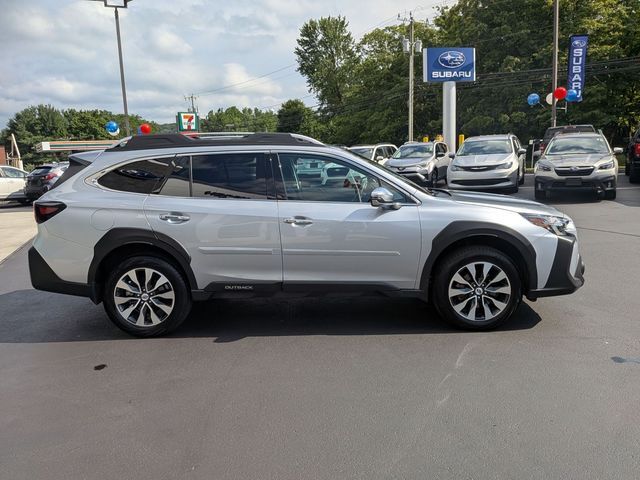 2025 Subaru Outback Touring XT