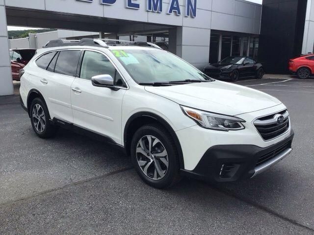 2021 Subaru Outback Touring XT