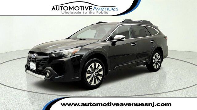 2023 Subaru Outback Touring XT