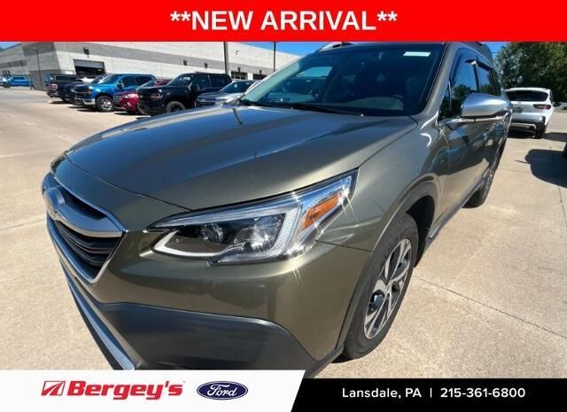 2022 Subaru Outback Touring XT