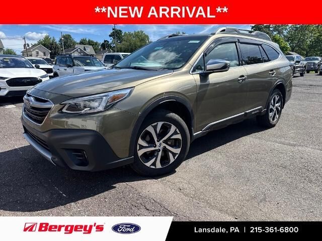 2022 Subaru Outback Touring XT