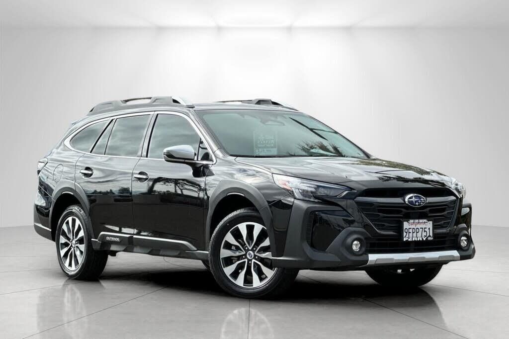 2023 Subaru Outback Touring XT — photo 1 of 1