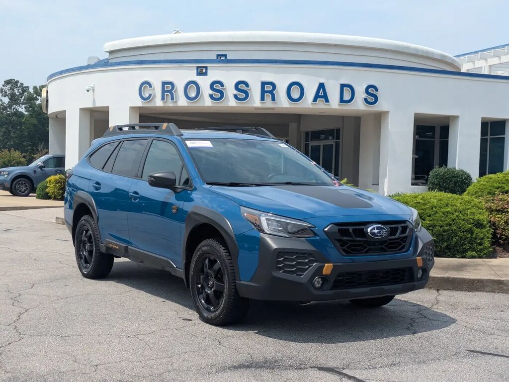 2025 Subaru Outback Wilderness — photo 1 of 13