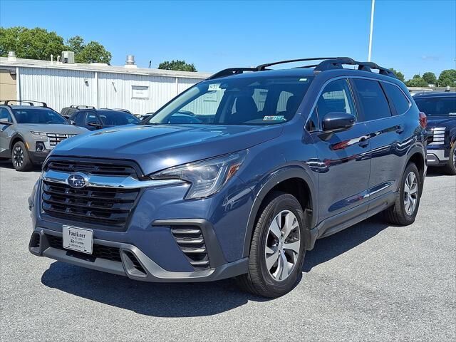 2024 Subaru Ascent Premium 8-Passenger — photo 1 of 13