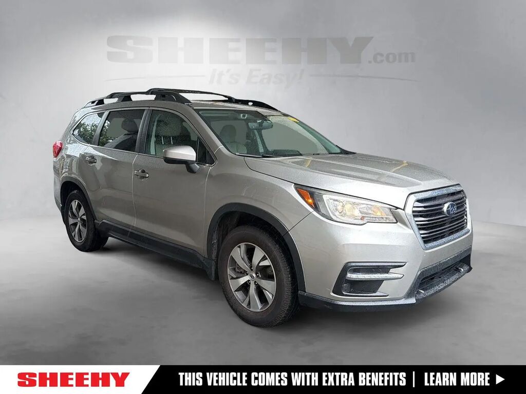 2019 Subaru Ascent Premium 8-Passenger — photo 1 of 13