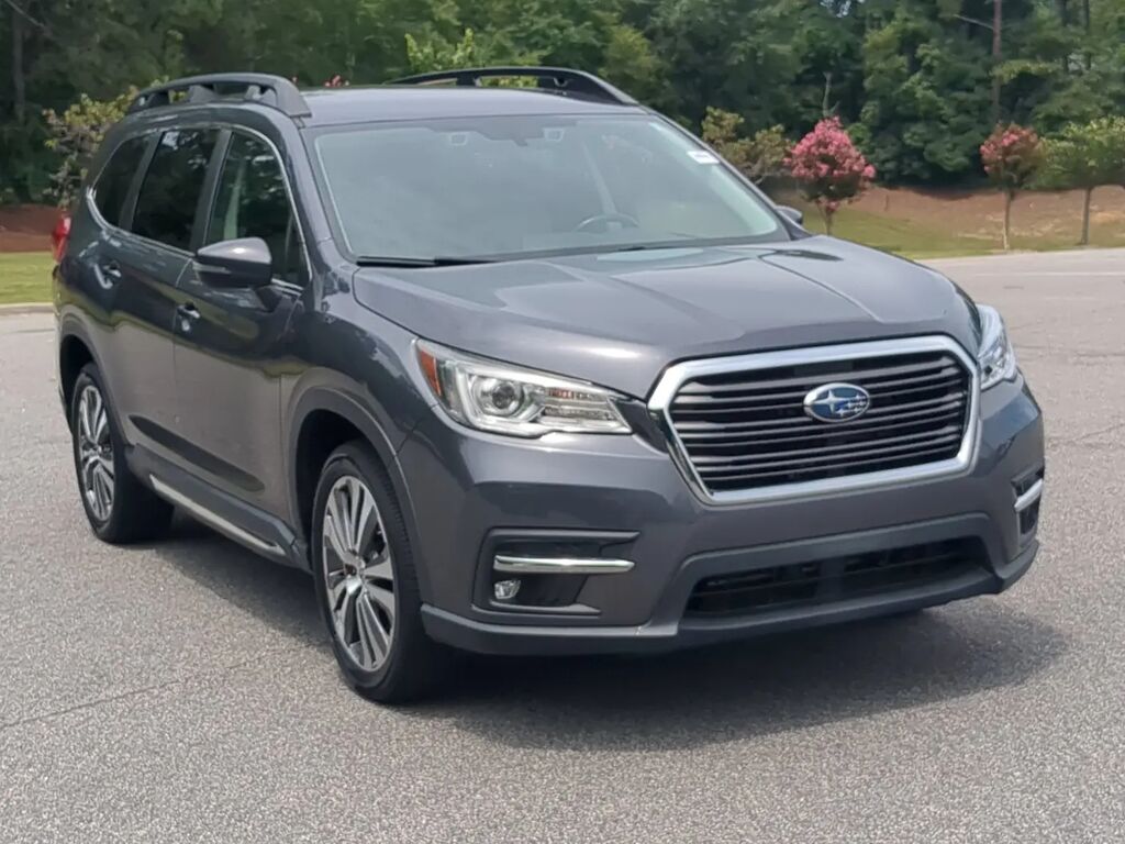 2022 Subaru Ascent Limited 8-Passenger — photo 1 of 13