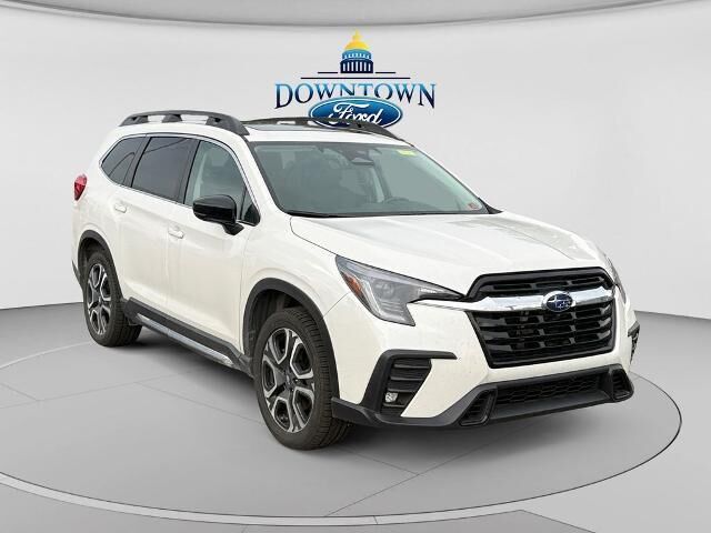 2025 Subaru Ascent Limited 8-Passenger