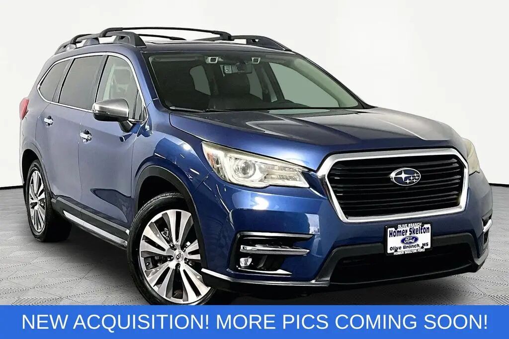 2019 Subaru Ascent Touring — photo 1 of 13