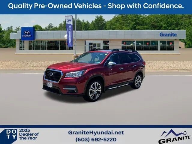 2022 Subaru Ascent Touring — photo 1 of 12