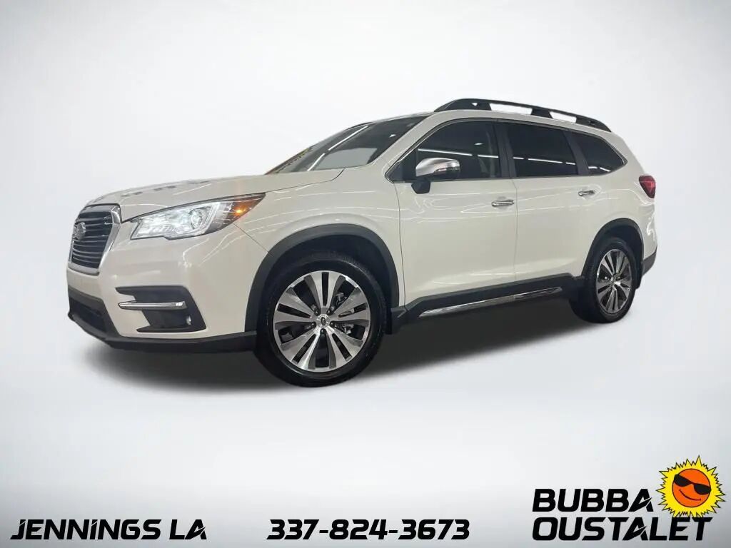 2022 Subaru Ascent Touring — photo 1 of 13