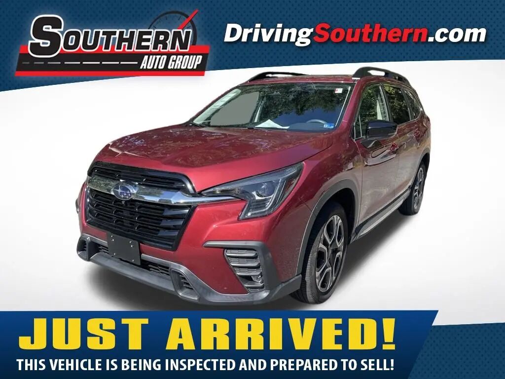 2024 Subaru Ascent Limited 8-Passenger — photo 1 of 7