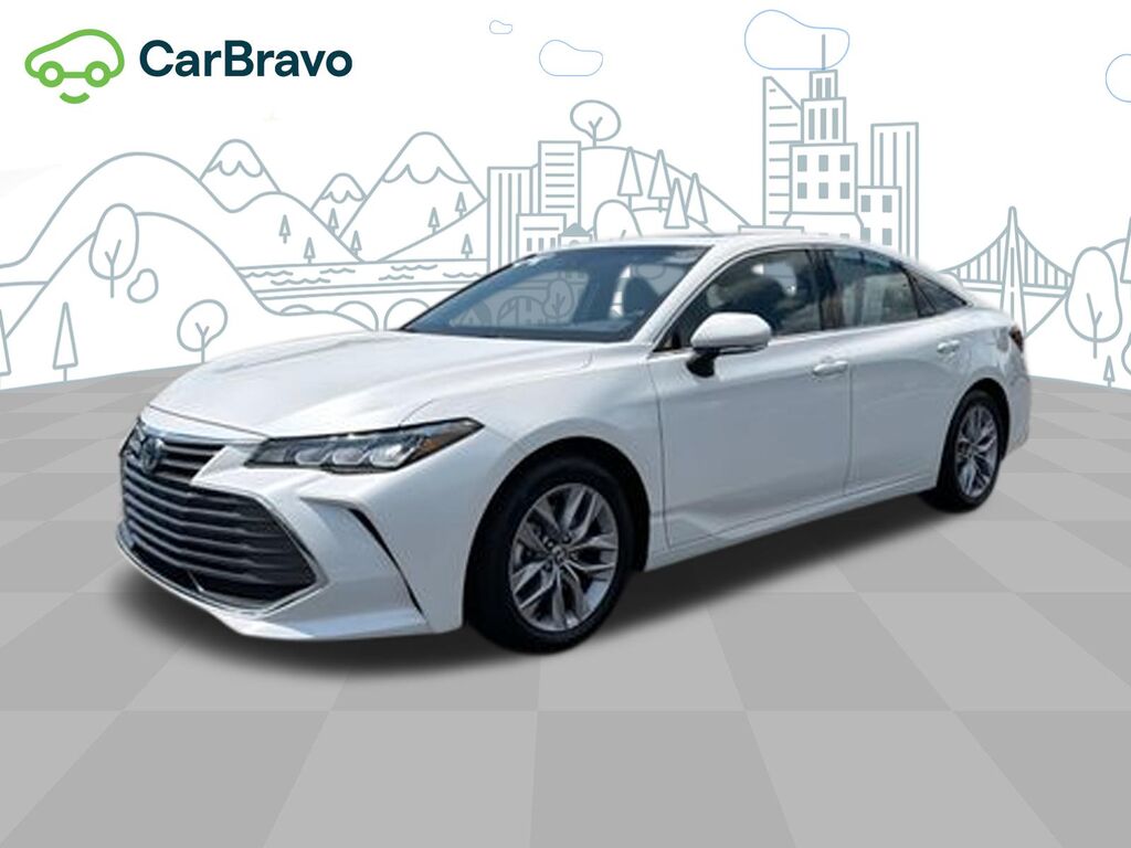 2022 Toyota Avalon XLE Hybrid — photo 1 of 7
