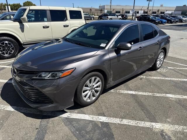 2019 Toyota Camry LE