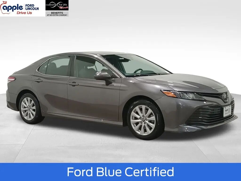 2019 Toyota Camry LE — photo 1 of 12